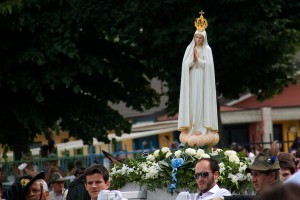 2014 Madonna di Fatima pellegrina partenza 11